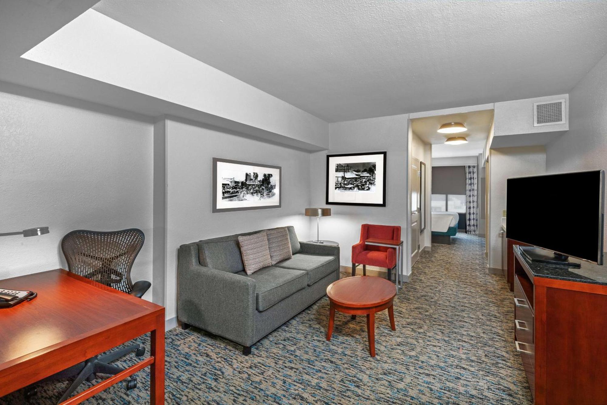 Hilton Garden Inn Houston/Sugar Land Exterior photo